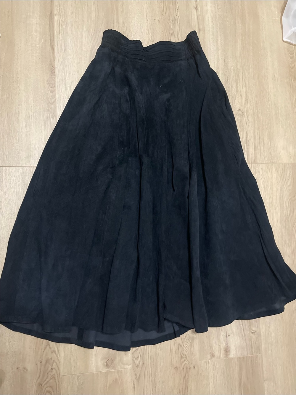 VINTAGE Cedars Black 100% Leather Maxi Skirt (M)